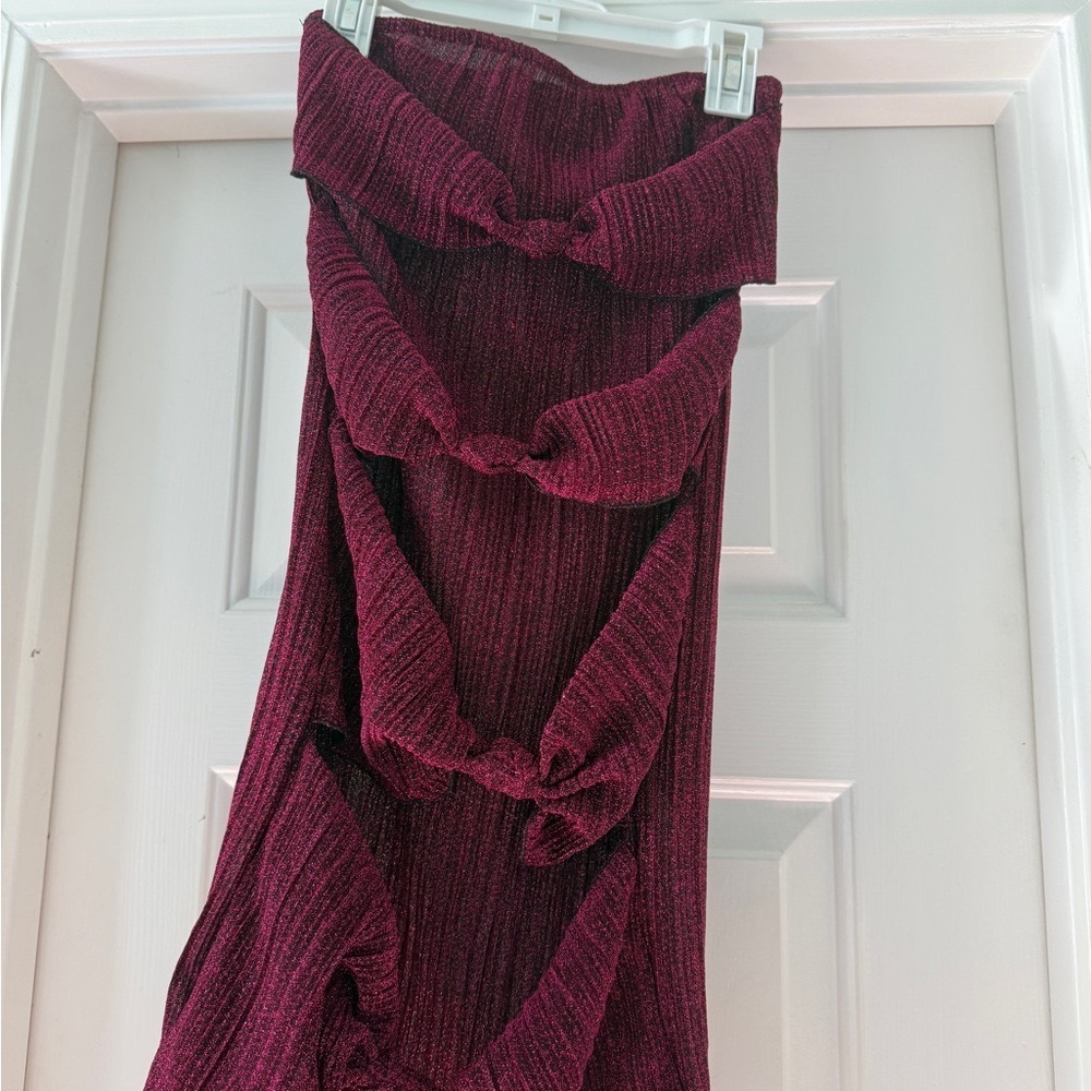 PrettyLittleThing Red Ribbed Mini Dress - Picture 3 of 4